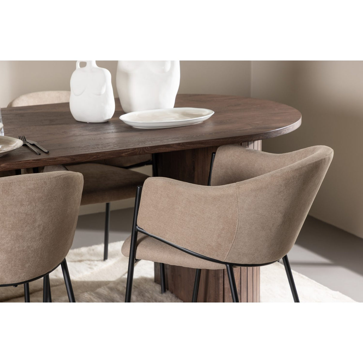 Härön, Evelina Oval matgrupp Beige,Svart, Mocca, 200 x 90