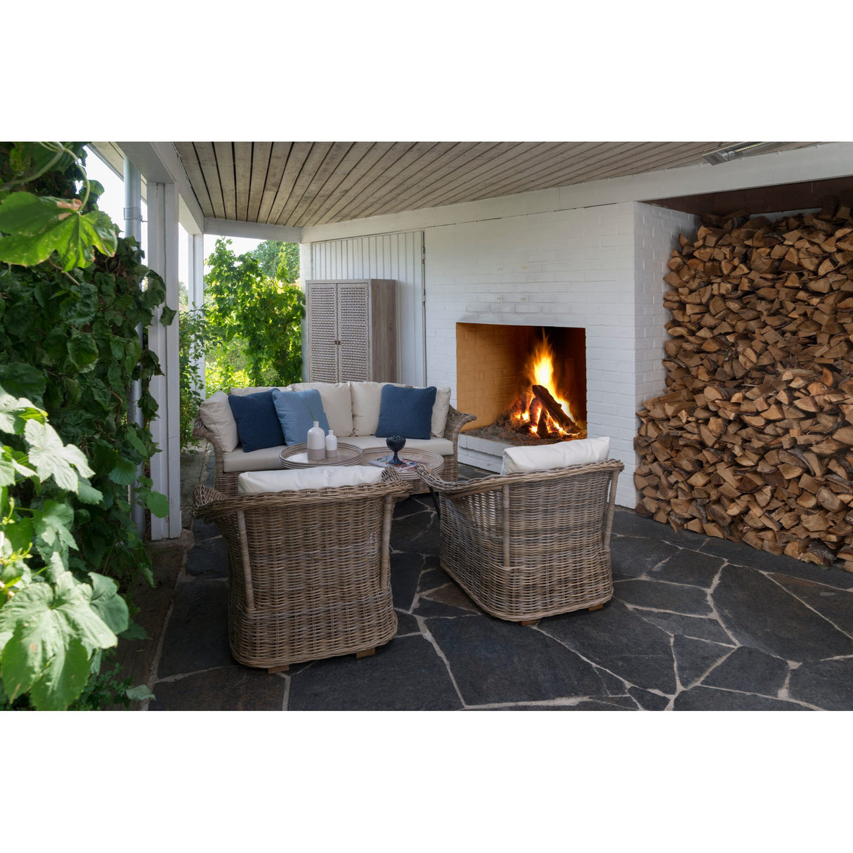 Edsklinta Utefåtölj Beige