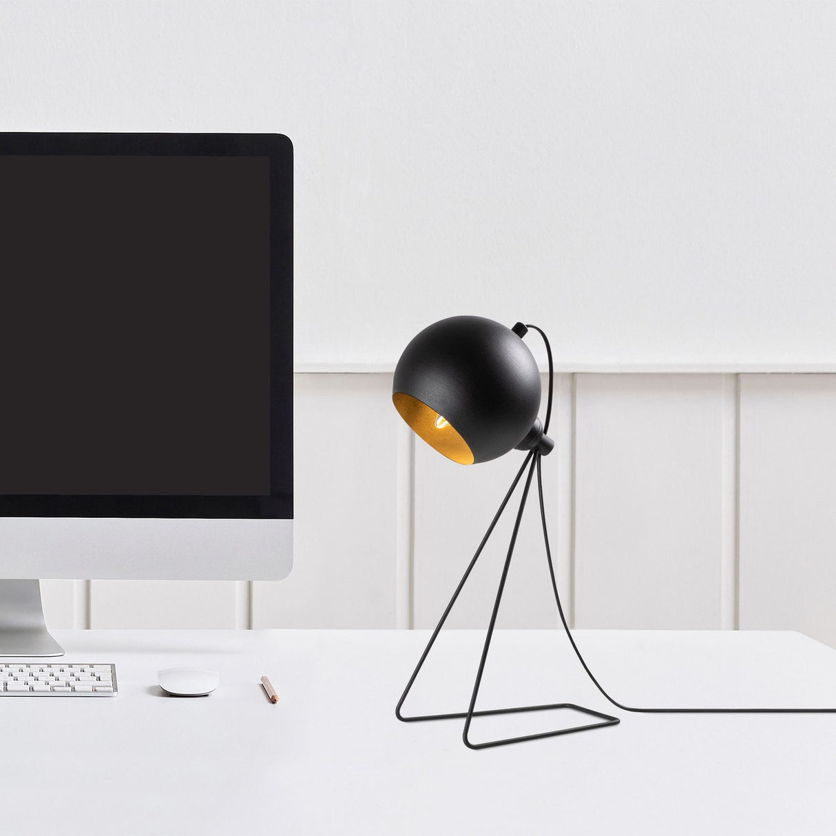 Mojo Bordslampa Svart / Guld