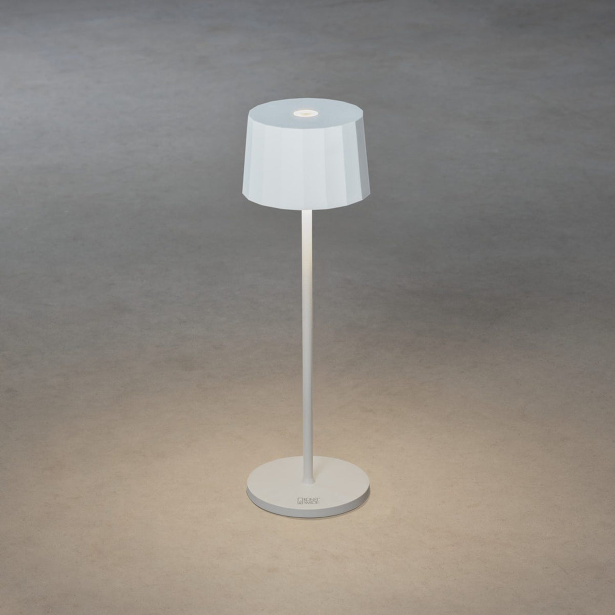 Positano USB Dimbar Bordslampa Ute Vit