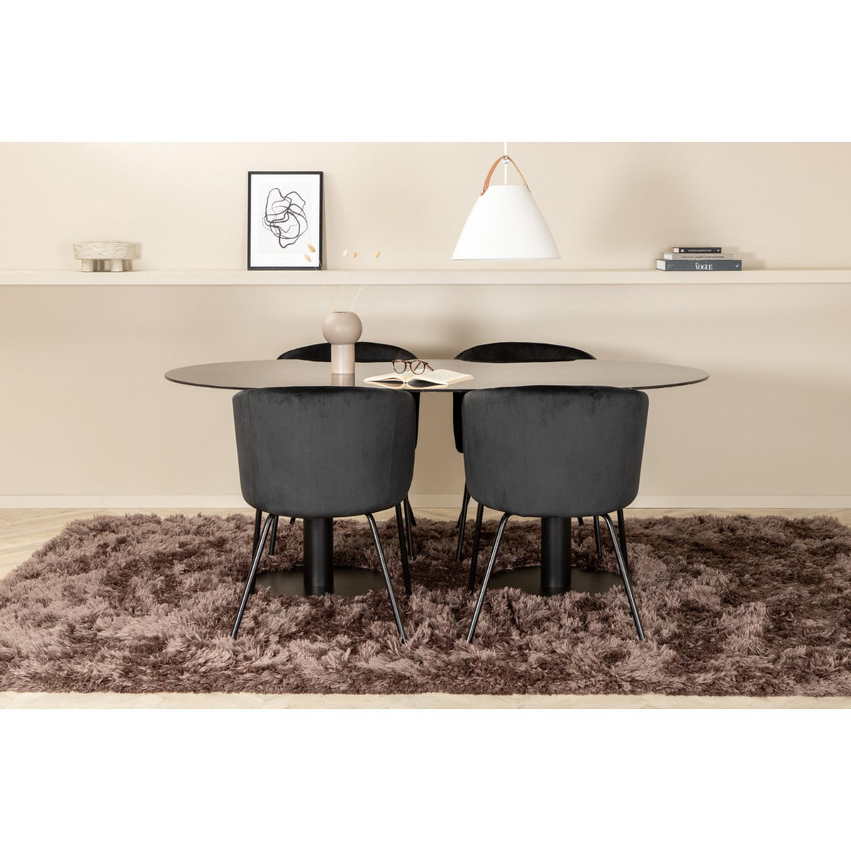 Pillan, Berit Oval matgrupp
