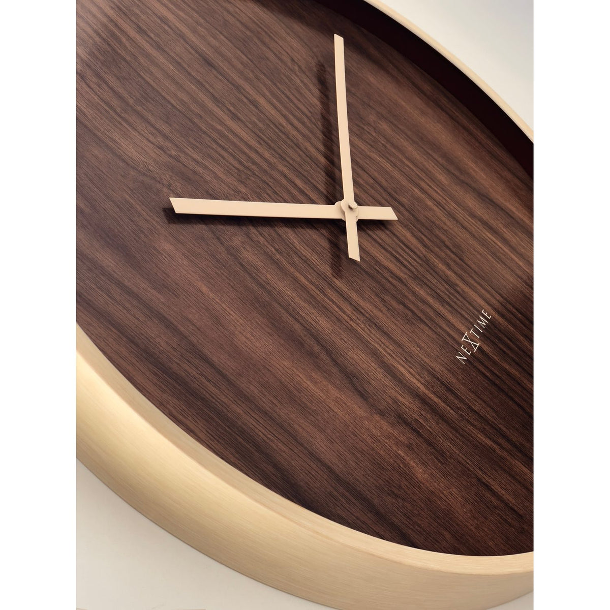 Oslo large 50 cm brun Väggklocka Ljust trä