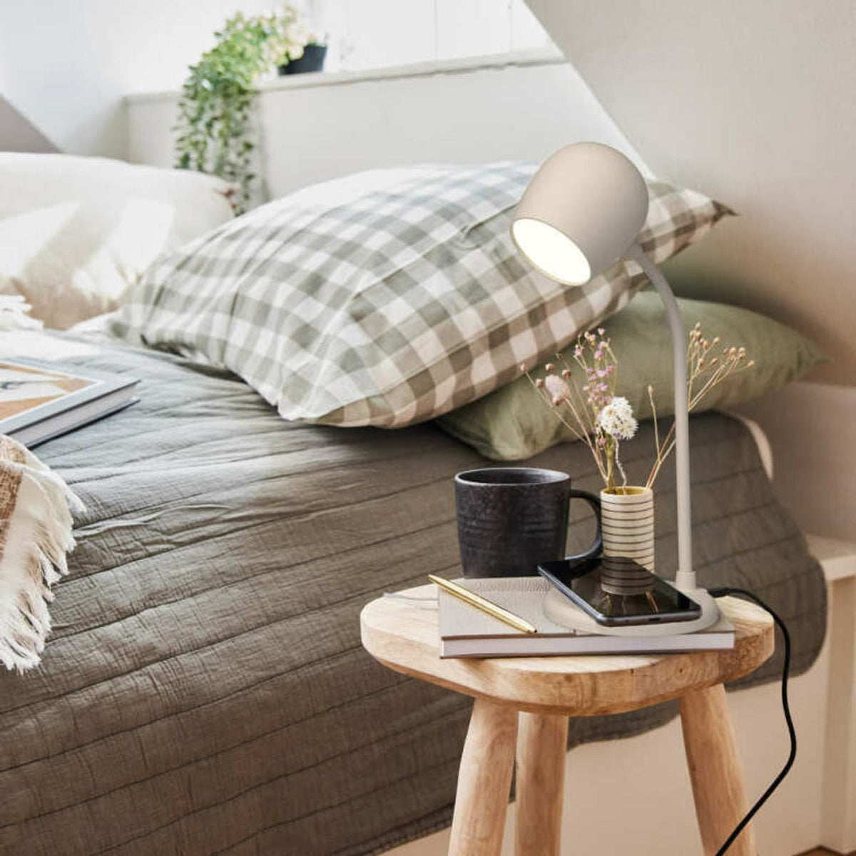 Ellie led-lampa//qi LED-Lampa Ivory Sand