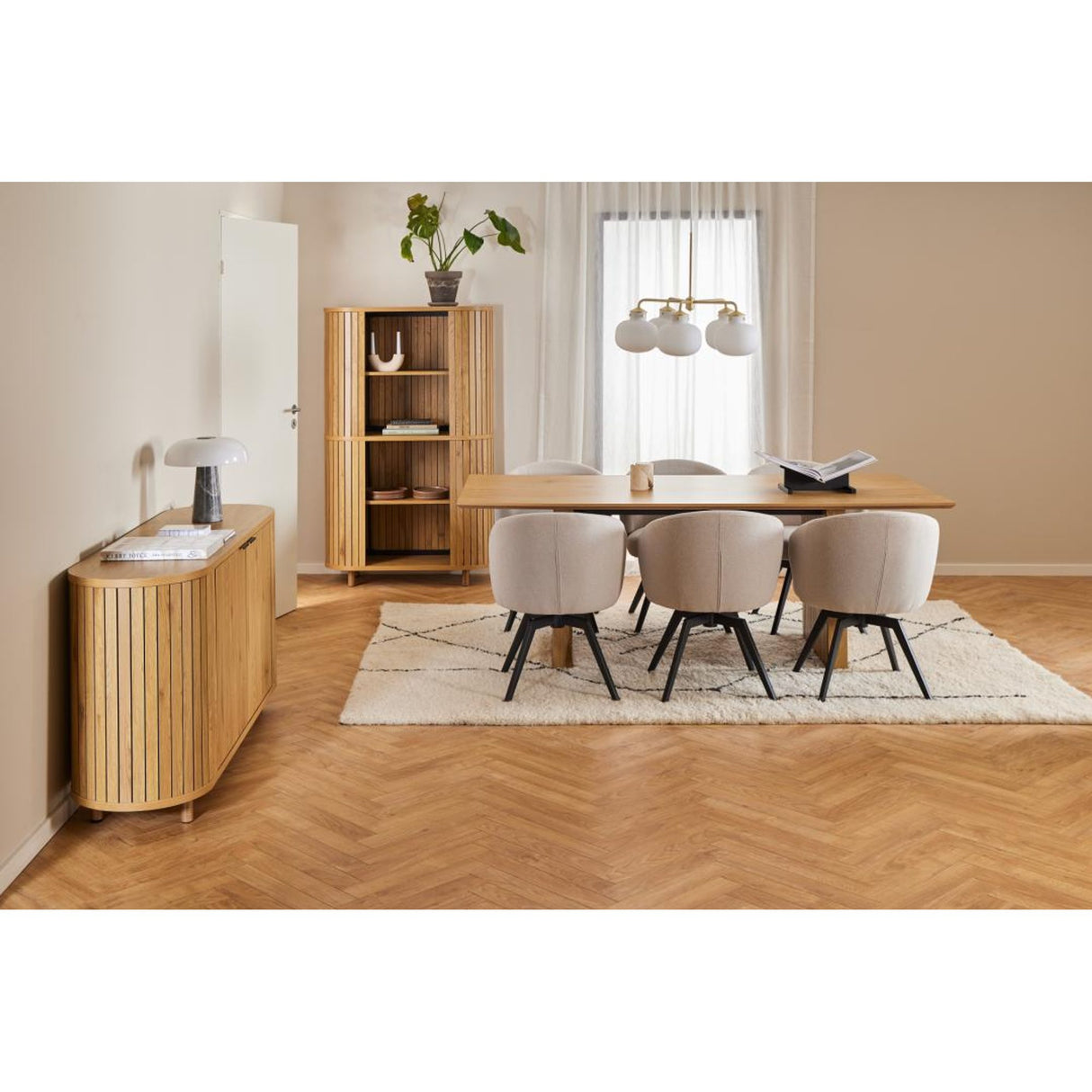 Maribo Karmstol Alea tyg Beige