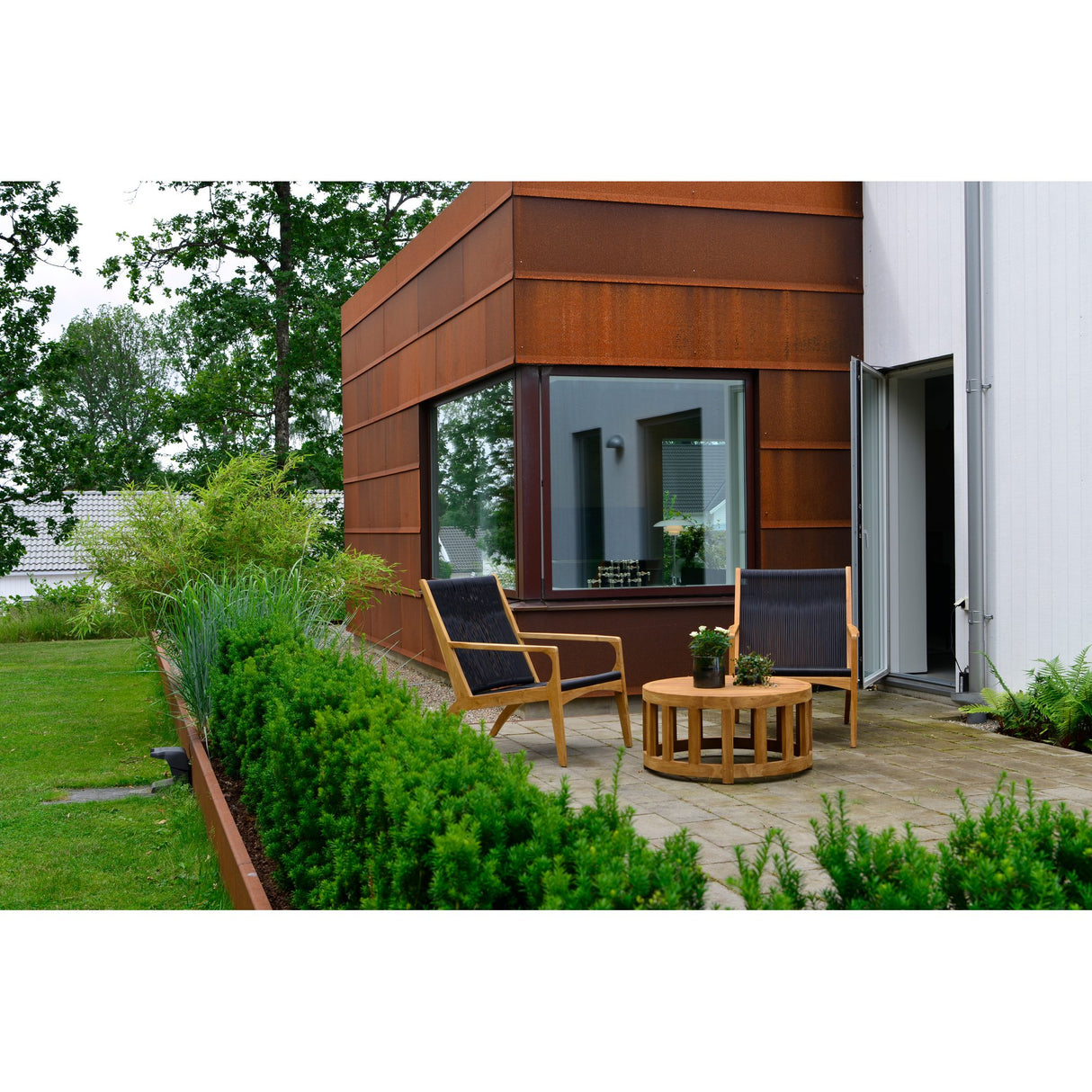 Himmelsnäs Utesoffbord Ø80 cm Brun