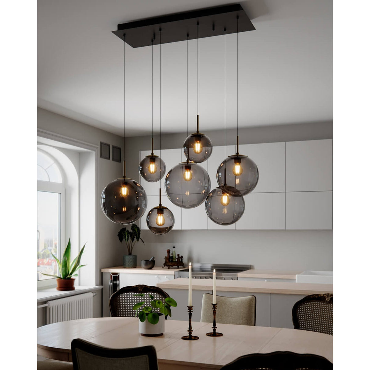 Laura Taklampa 86 cm