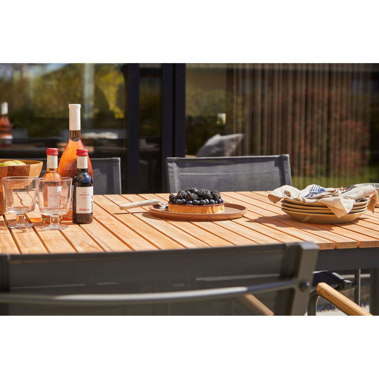 Mood Classic Trädgårdsstol i Teak, Textilene och Antracit Aluminium