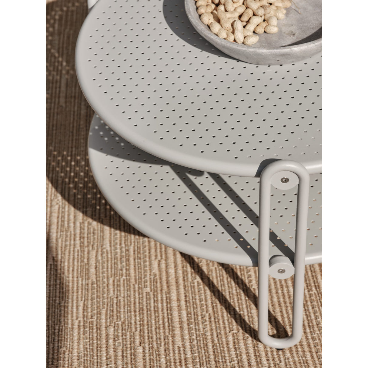 Blixt Utesoffbord 65x42 cm Light Grey