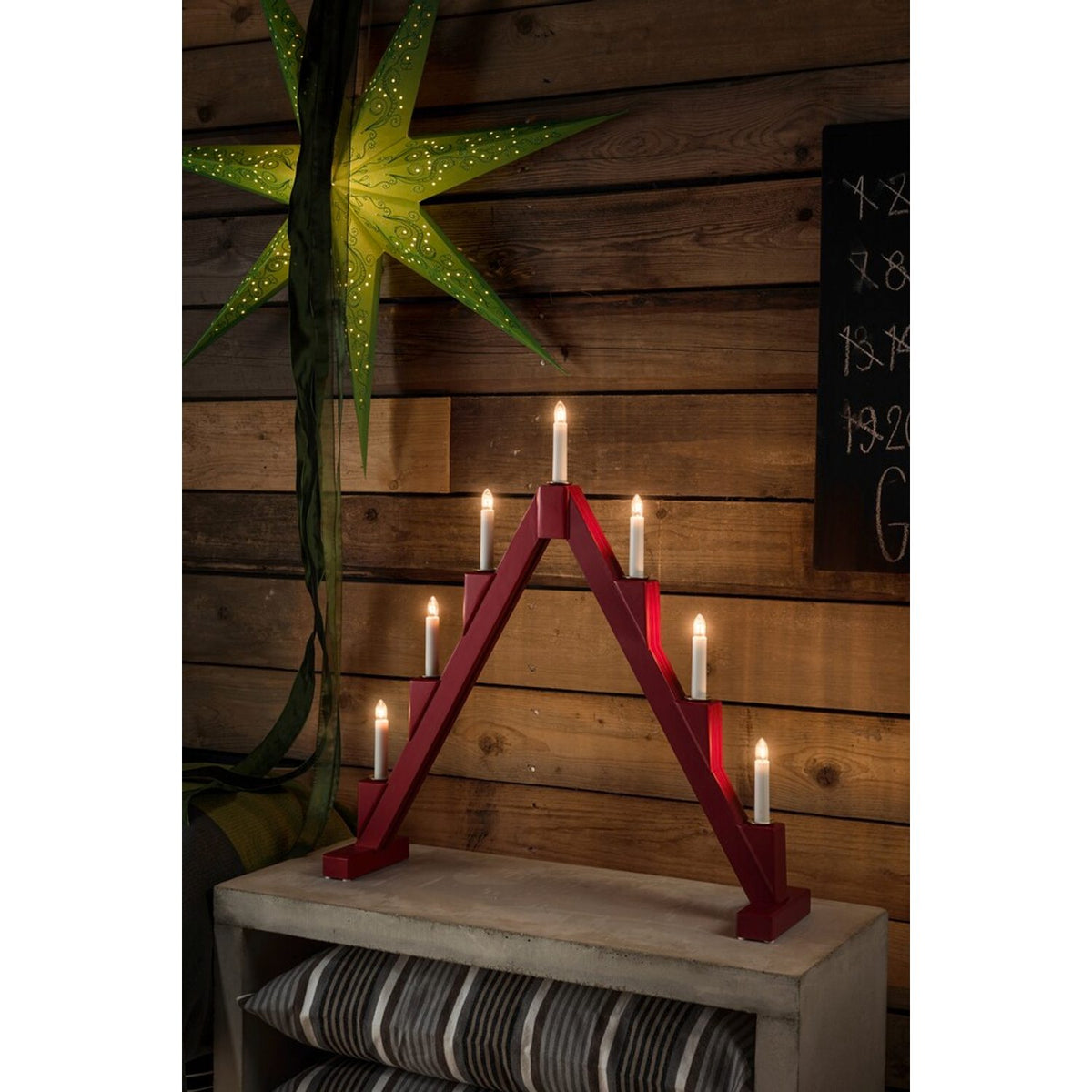7 Ljus Vikbar Trä med Dekorringar 56 cm Elljusstake Röd