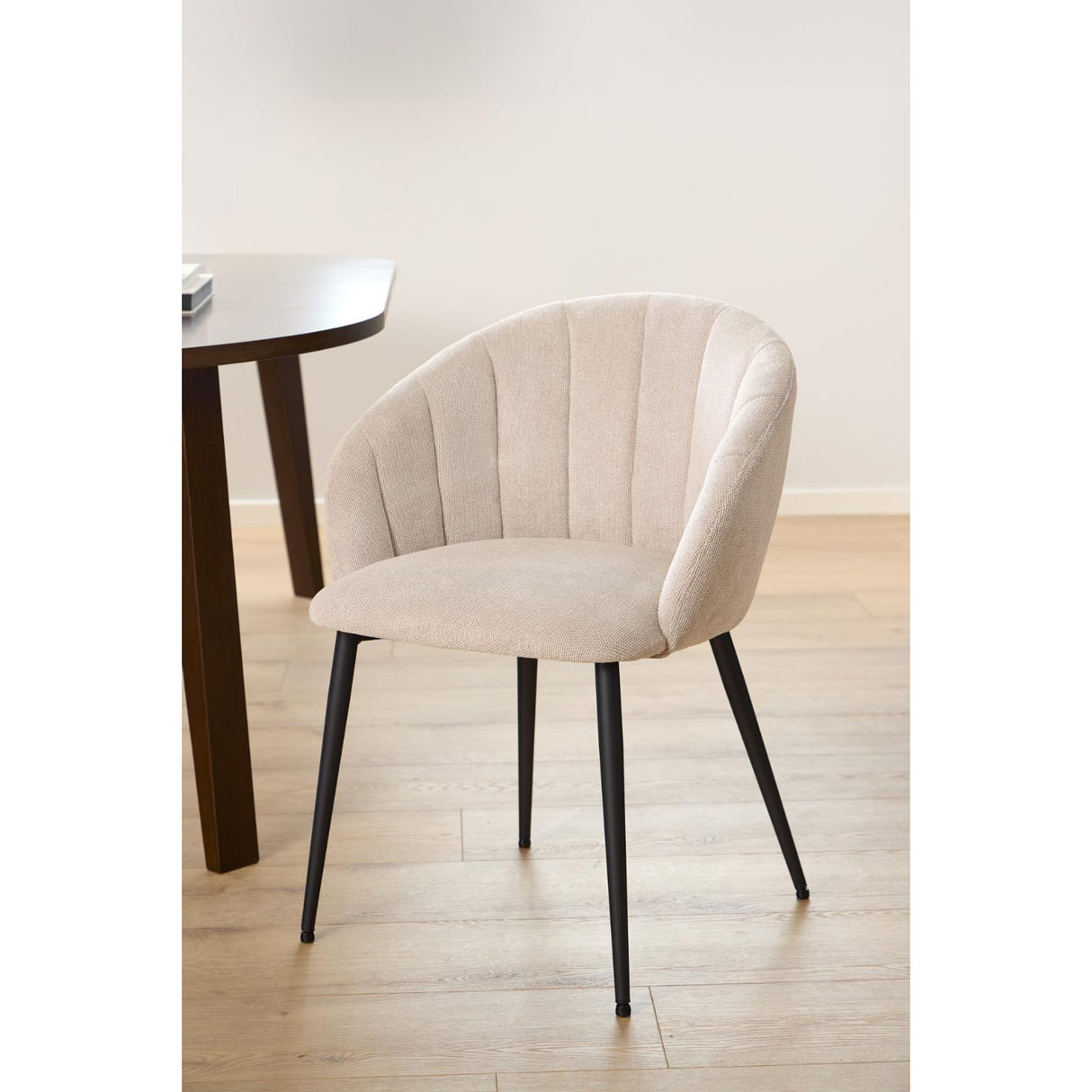 Eliza Karmstol Caso tyg Beige