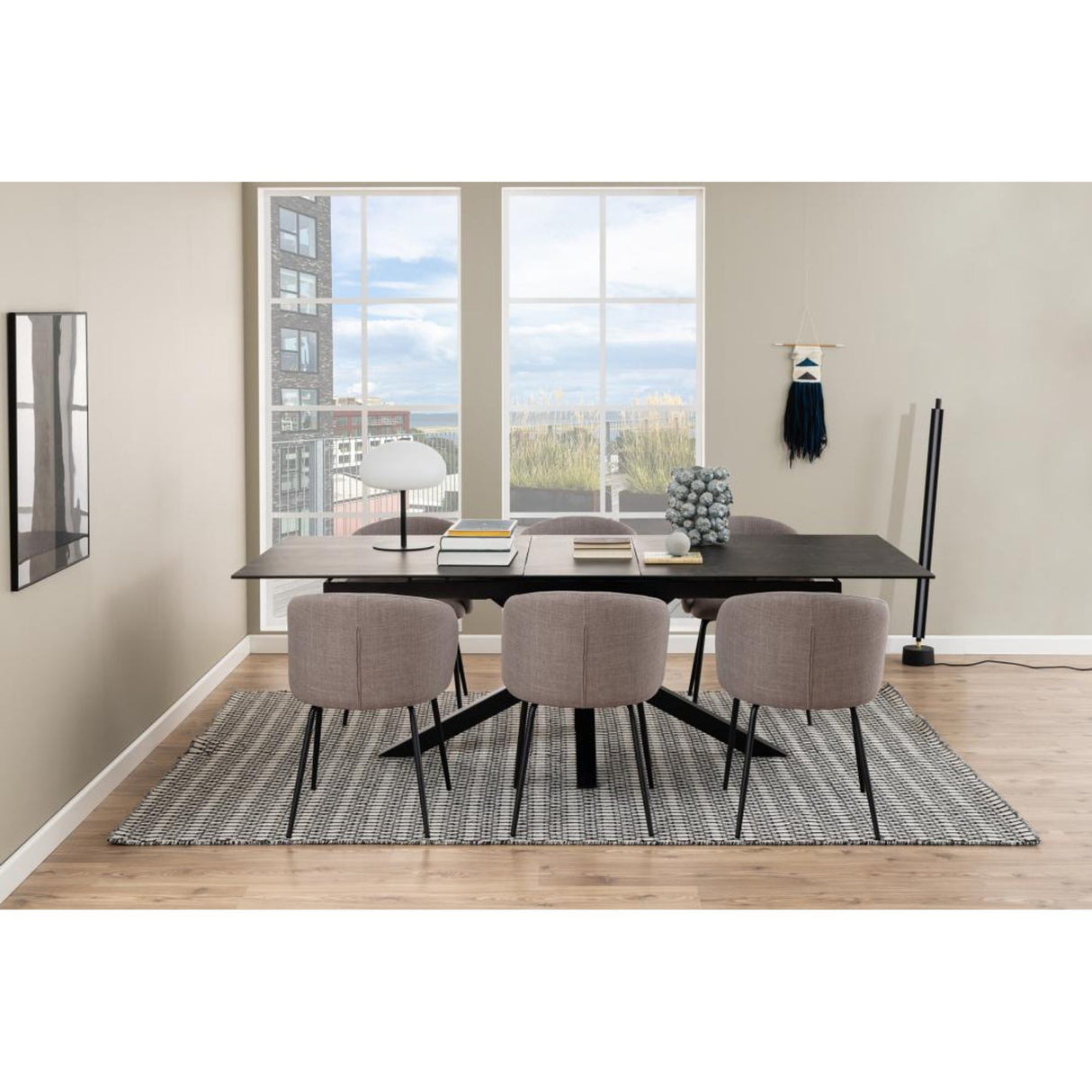 Chaumont Karmstol Basel tyg Ljusgrå-Brun