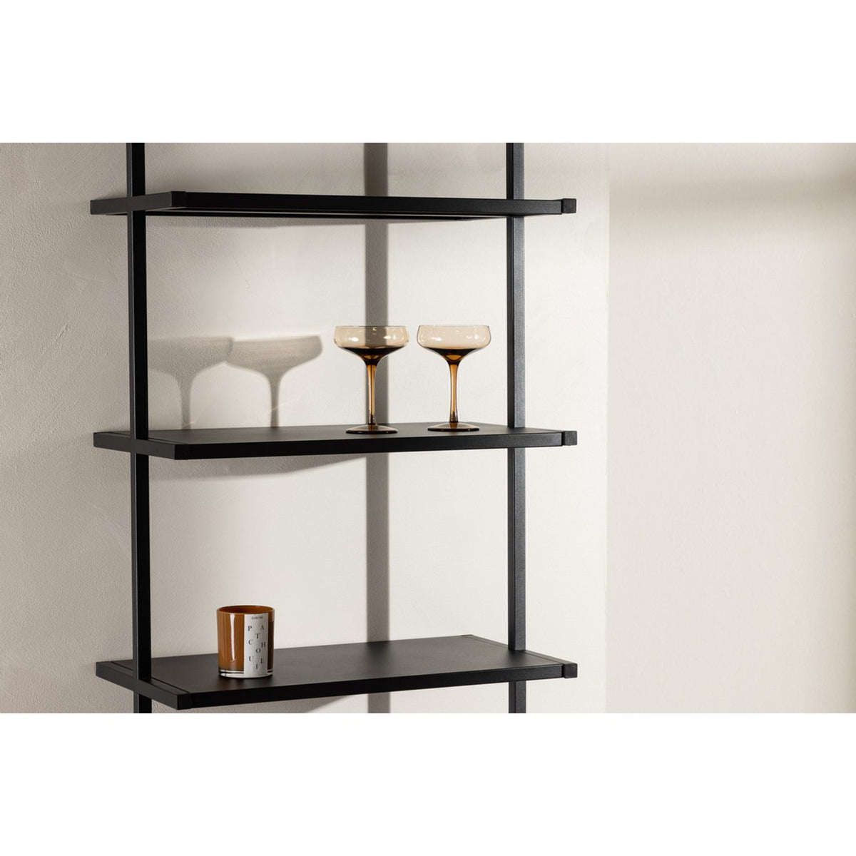 Caracas Hylla Svart, 60 x 183