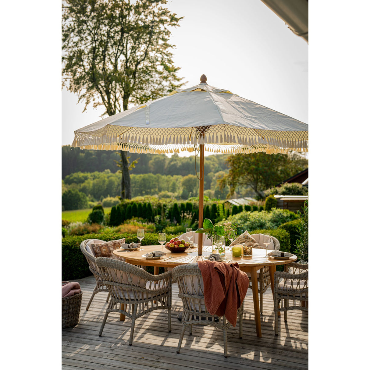 Fjäderö Utefåtölj