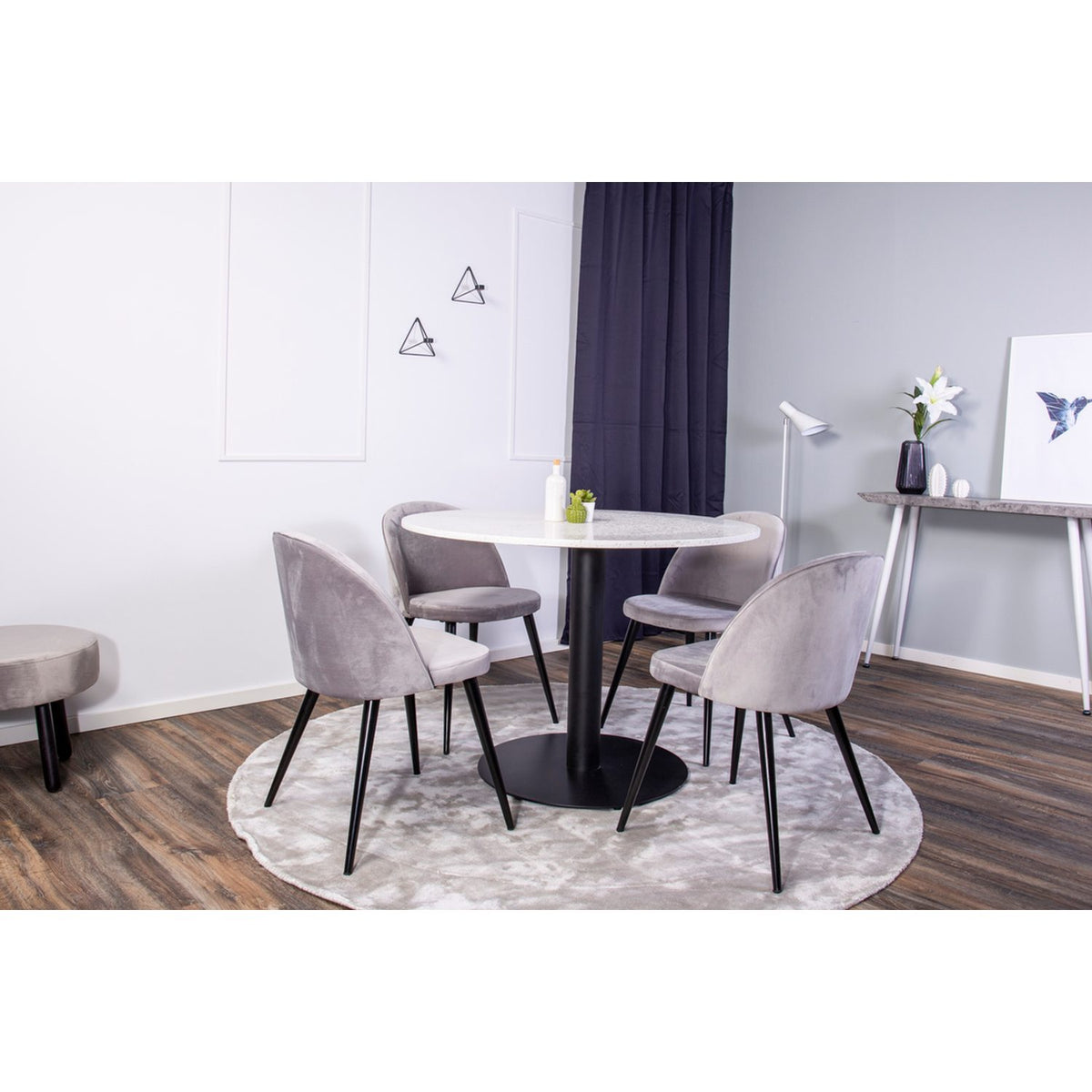 Razzia, Velvet Rund matgrupp Vit