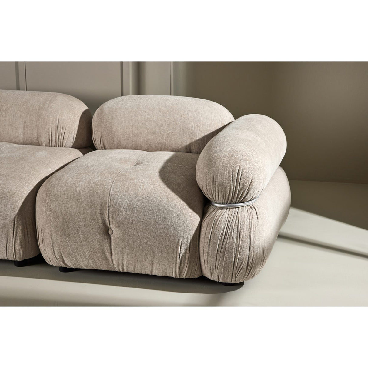 Mika 3-sitssoffa Beige, Silver