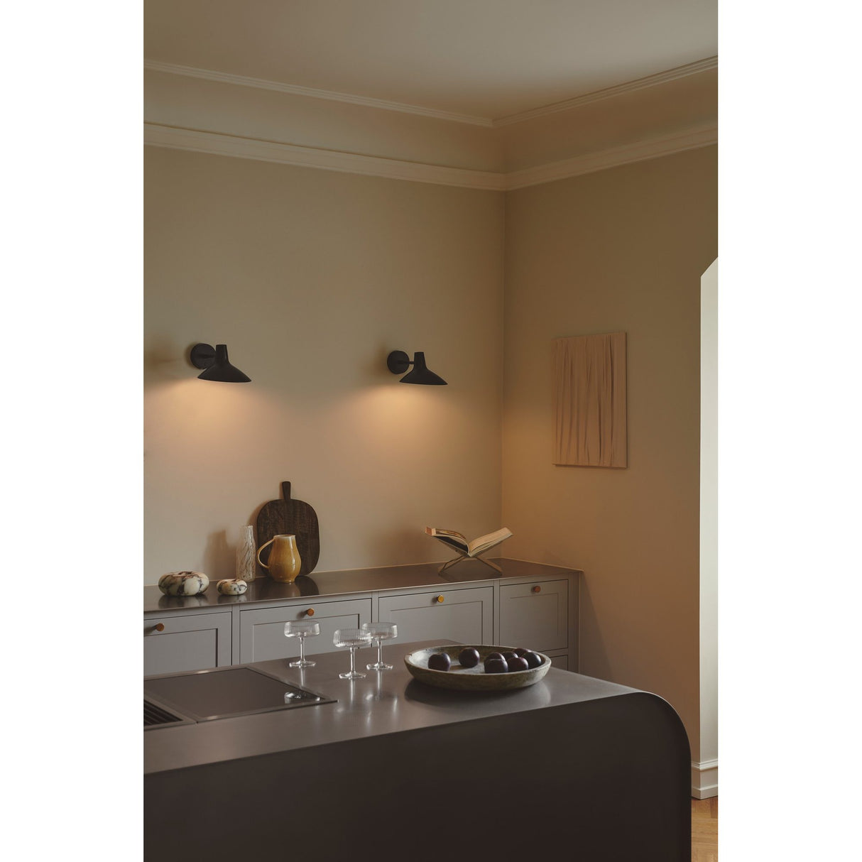 Darci Svart Vägglampa