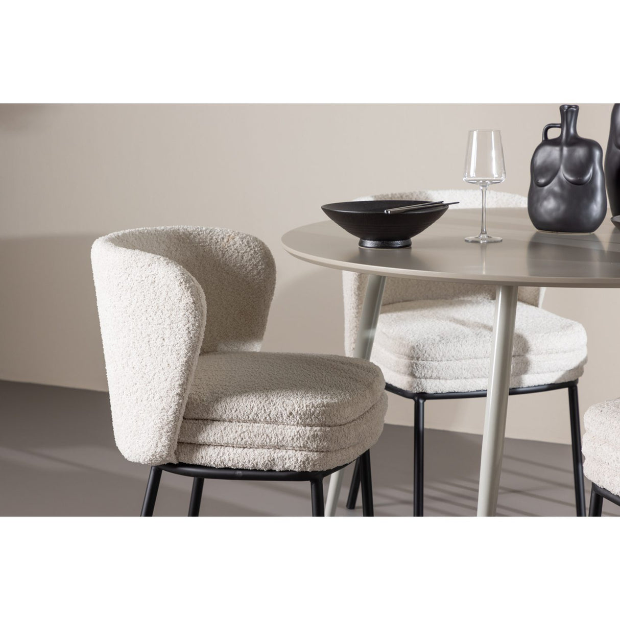 Plaza, Agnes Rund matgrupp Svart,Vit, Beige, ⌀120
