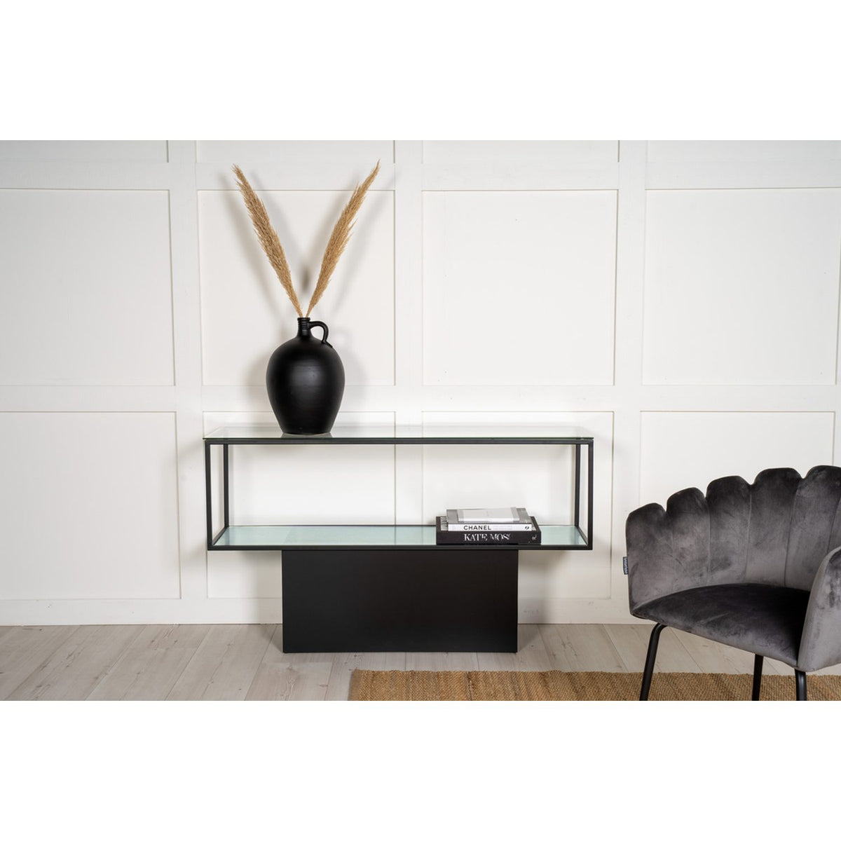 Maglehem Sidobord Svart, 74 x 130 x 35