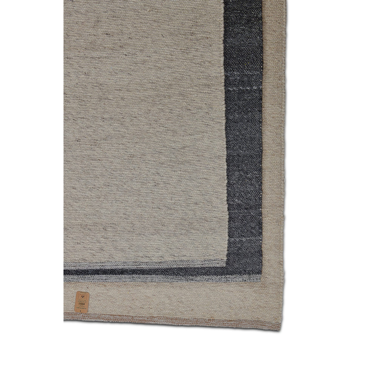 Isabelle Ullmatta Beige