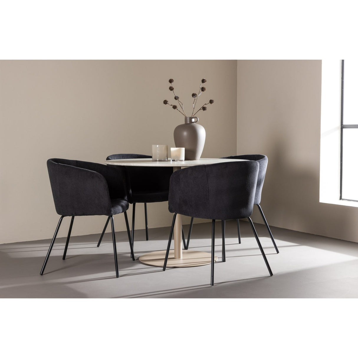 Lycke, Berit Rund matgrupp Svart, Beige, ⌀110