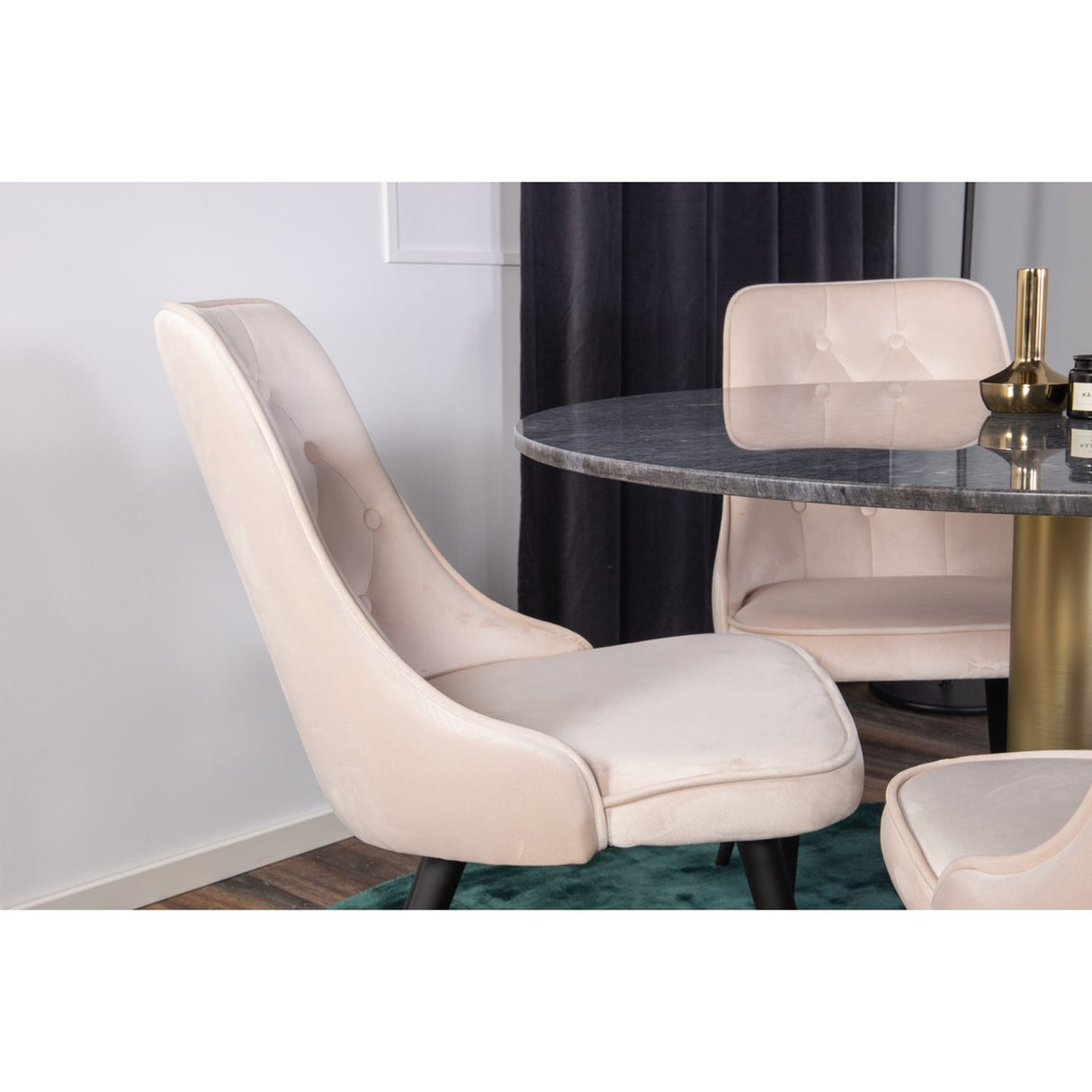 Estelle, Velvet Deluxe Rund matgrupp Beige,Svart, Guld, Mörkgrå, ⌀106