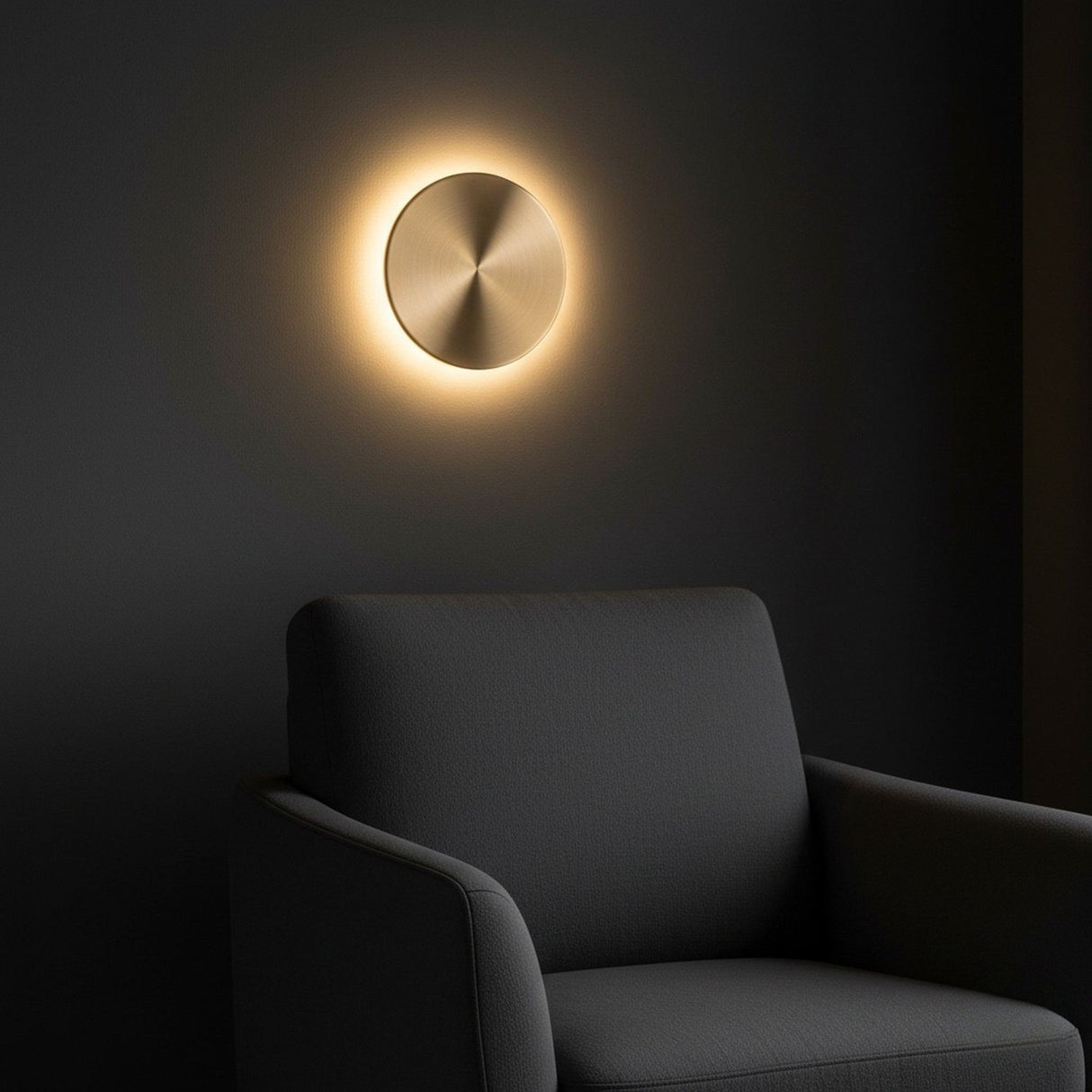 Risca Vägglampa Antikbehandling