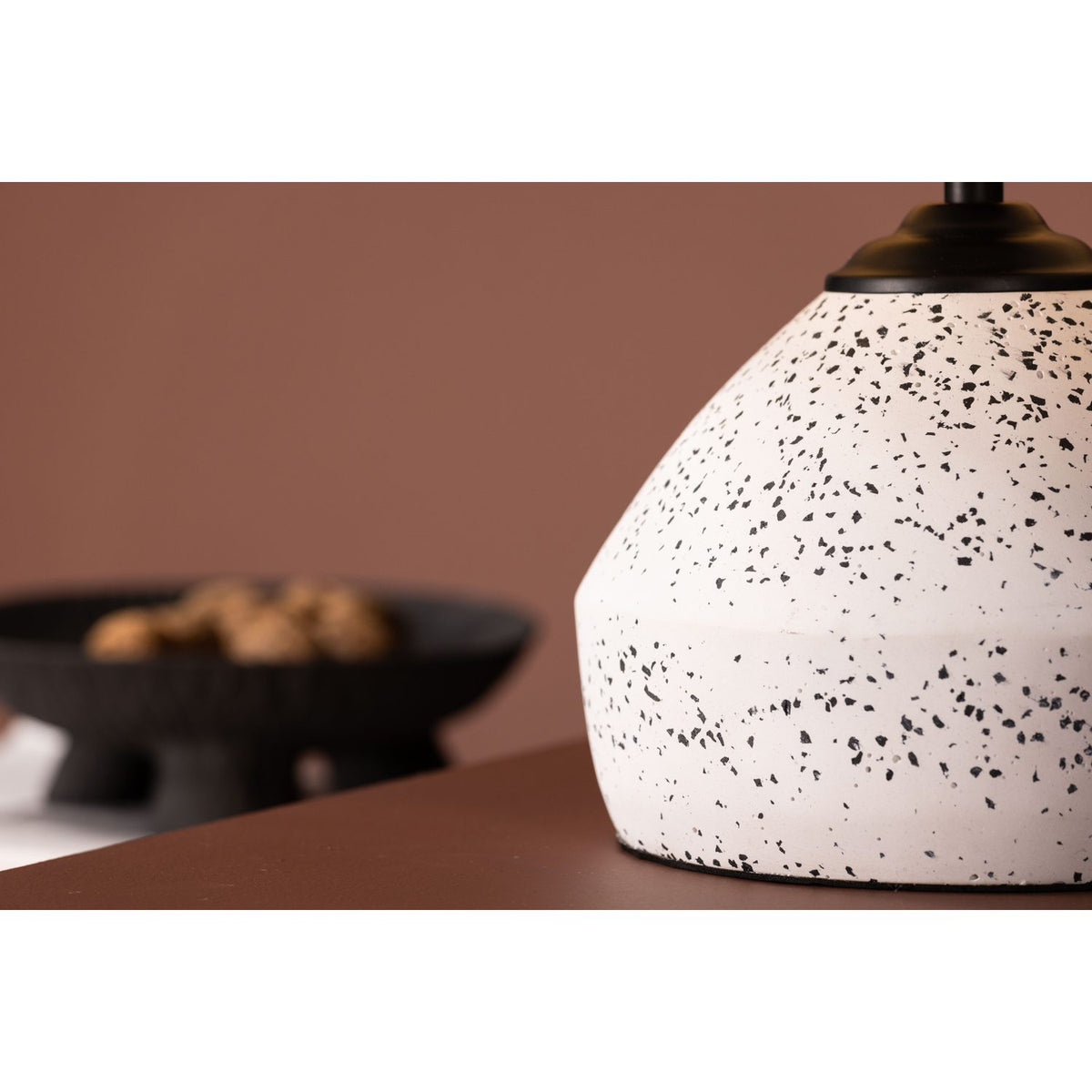 Sisteron Bordslampa Vit, 36