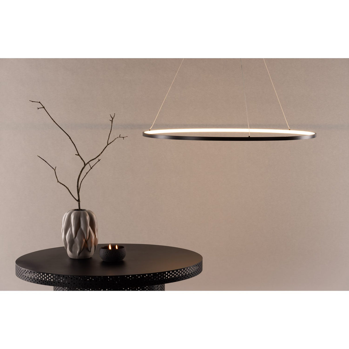 Rödäng x Josefin Lustig Taklampa Svart, 100x2