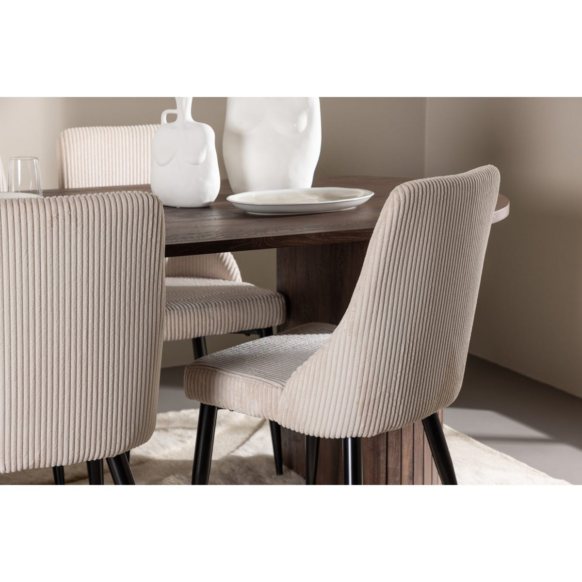 Härön, Leone Ovalt matgrupp Beige,Svart, Mocka, 200 x 90