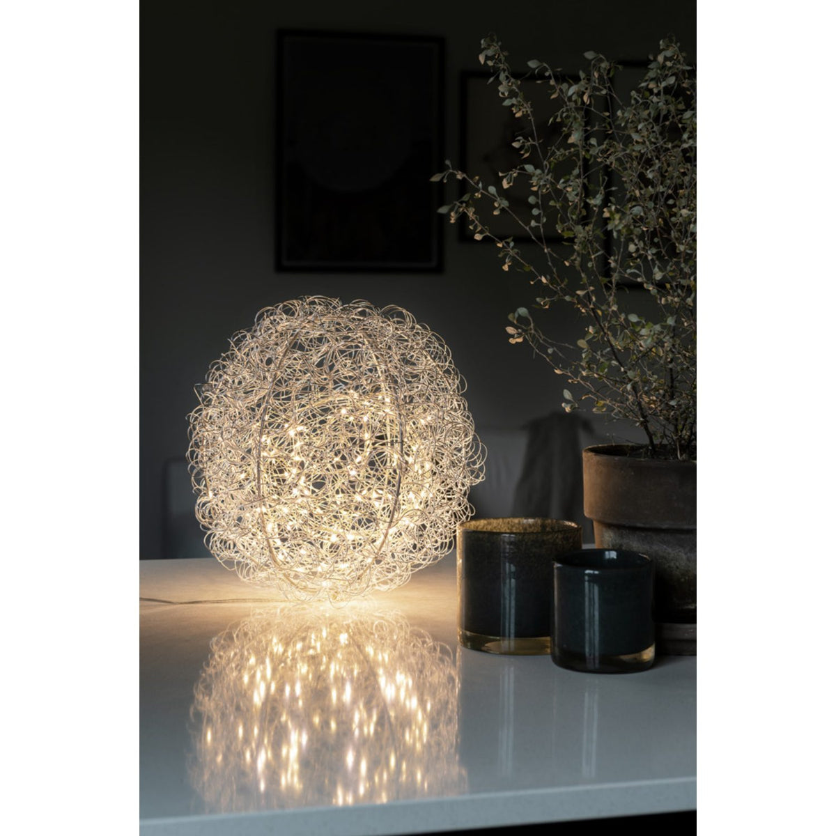 Dekorationsboll av tråd LED Ljusdekoration Inne 30 cm