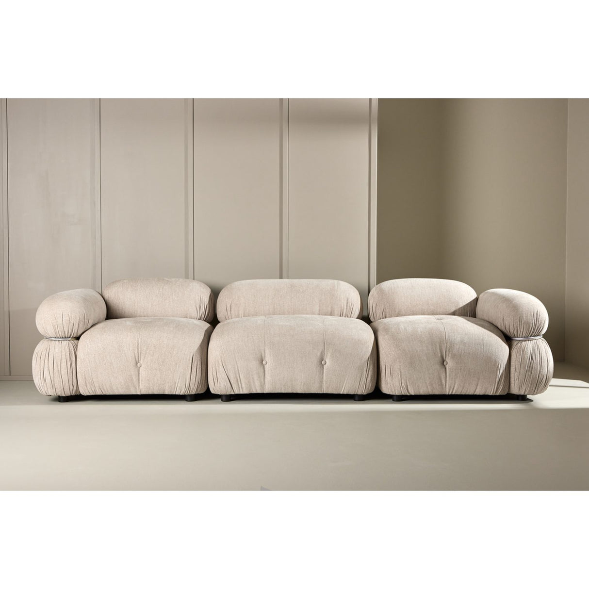 Mika 3-sitssoffa Beige, Silver