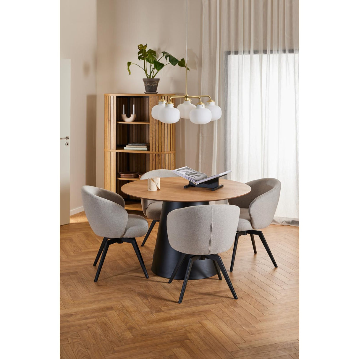 Maribo Karmstol Alea tyg Beige