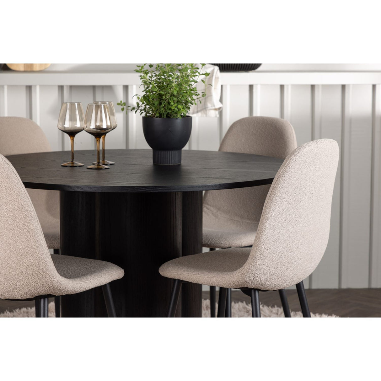 Olivia, Polar Rund matgrupp Beige, Svart, 4st