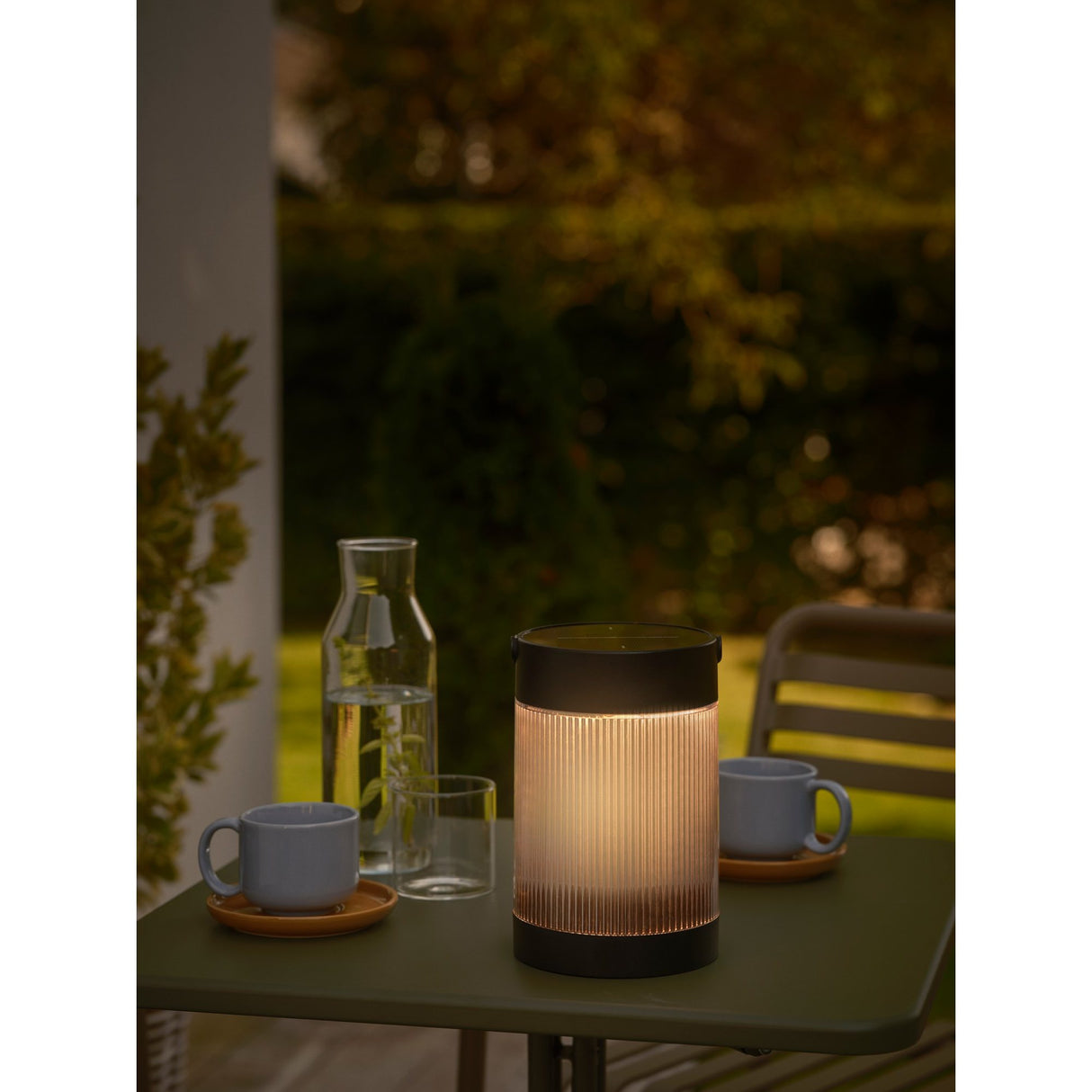 Coupar Solcell Uppladdningsbar Lampa Svart