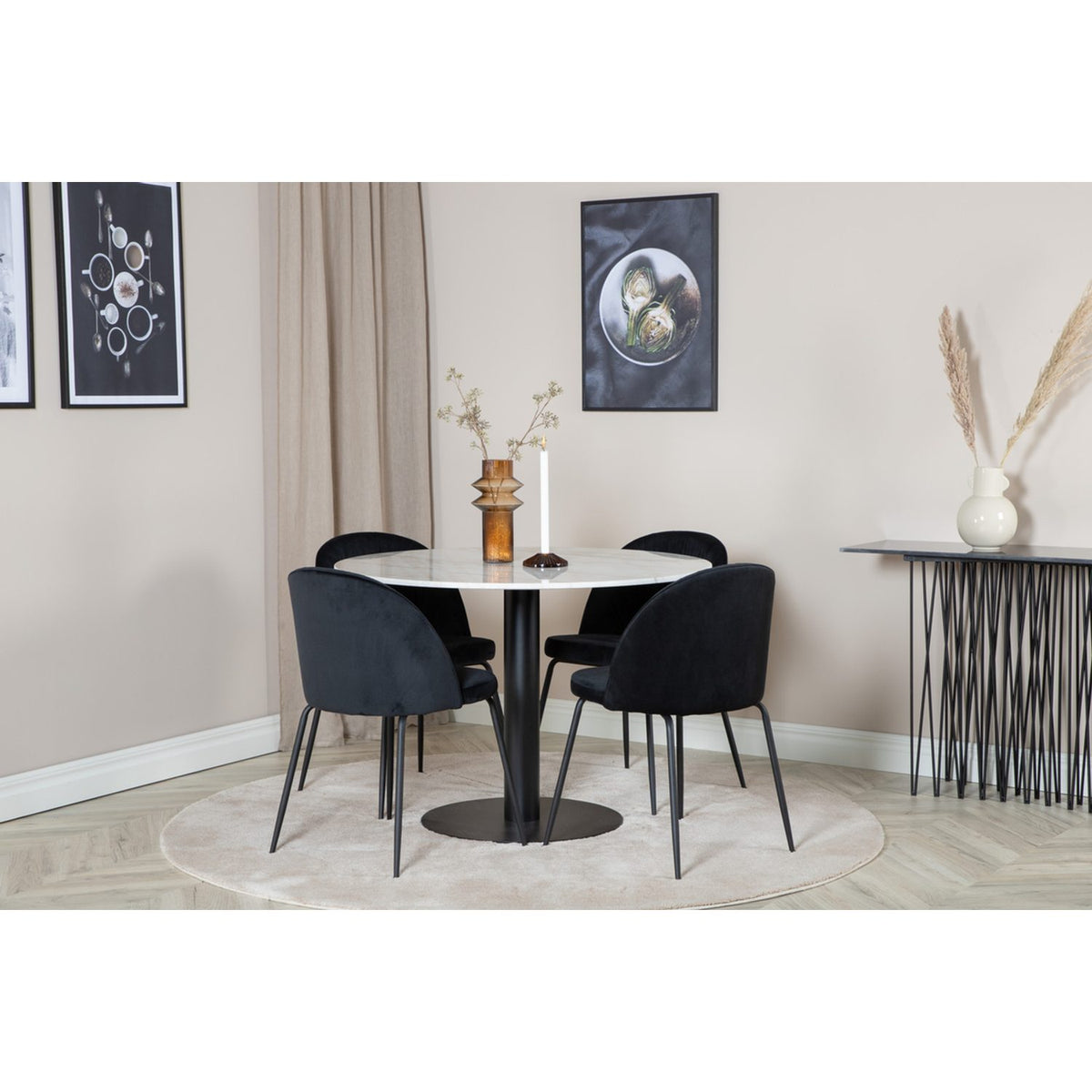 Estelle, Wrinkles Rund matgrupp Svart, Vit, 4st
