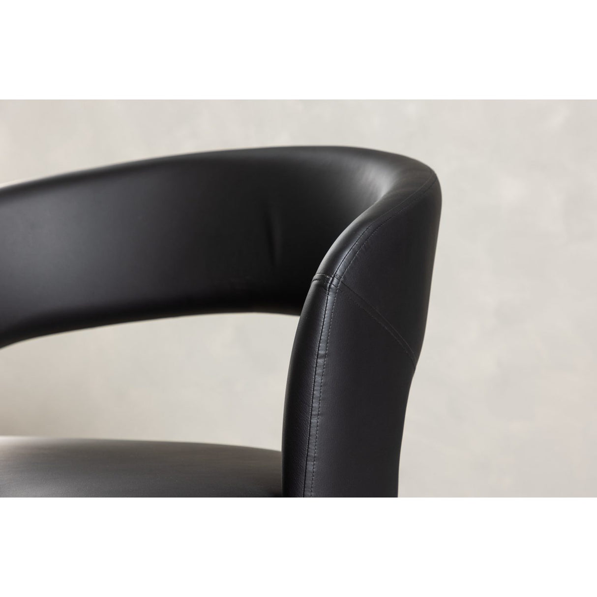 Mundo Fåtölj Svart
