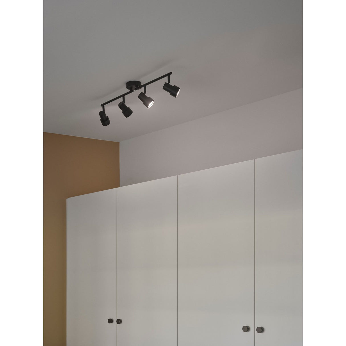 Boston 4-rail Svart Plafond