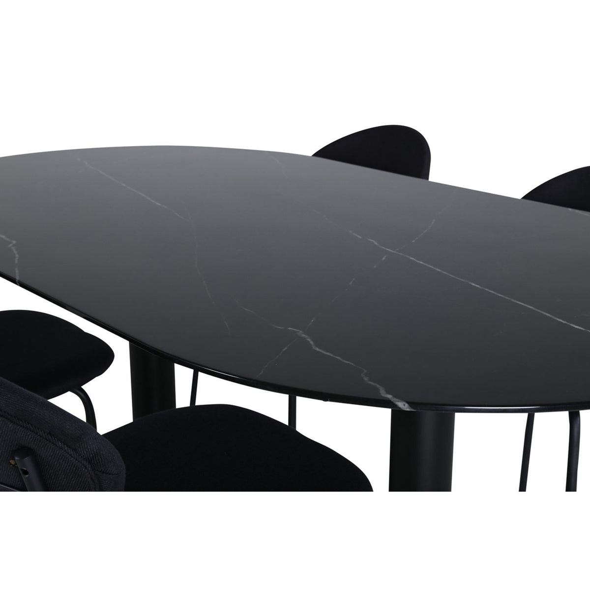 Pillan, Vault Oval matgrupp