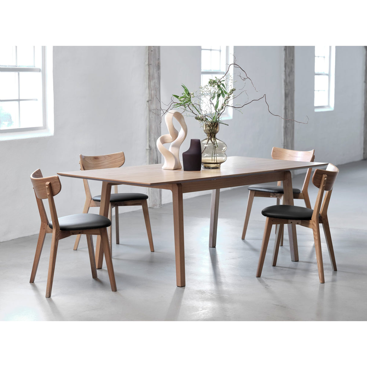 Banks Matbord 95x140-200 cm, Naturlig ek