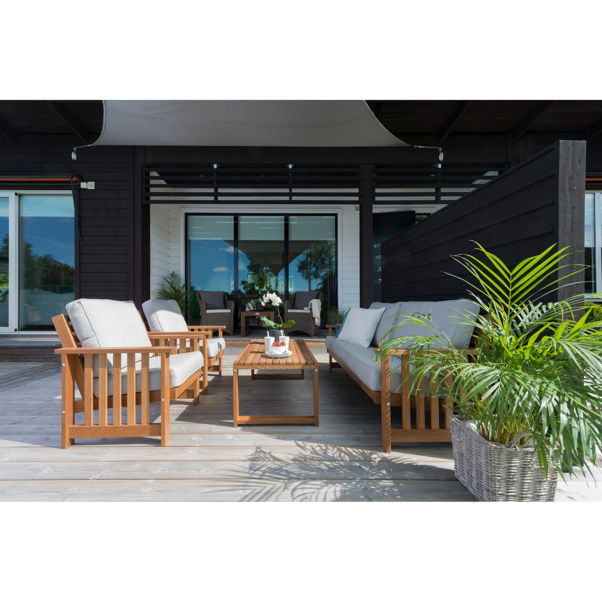 Gotland Utebord 60 x 120 cm Brun