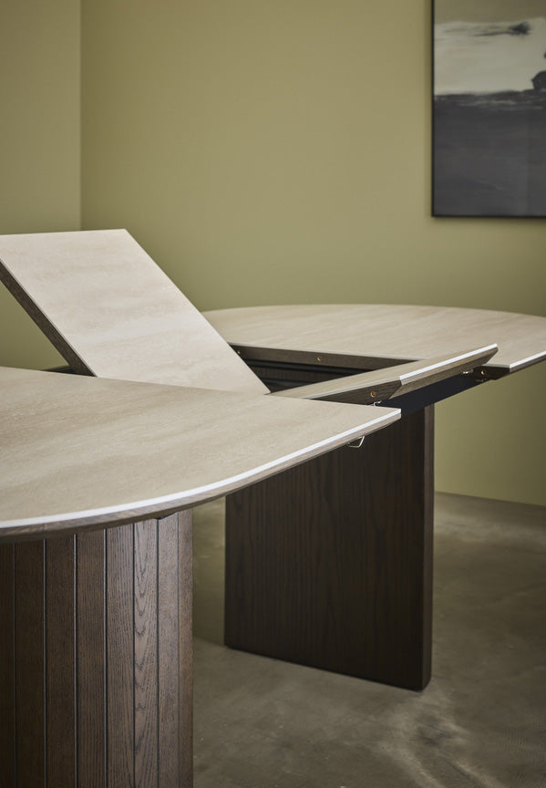 Aria Matbord 100x190-235 cm Keramisk Travertin