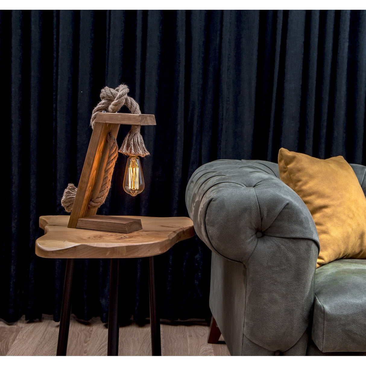 Lumina Bordslampa Brun / Guld