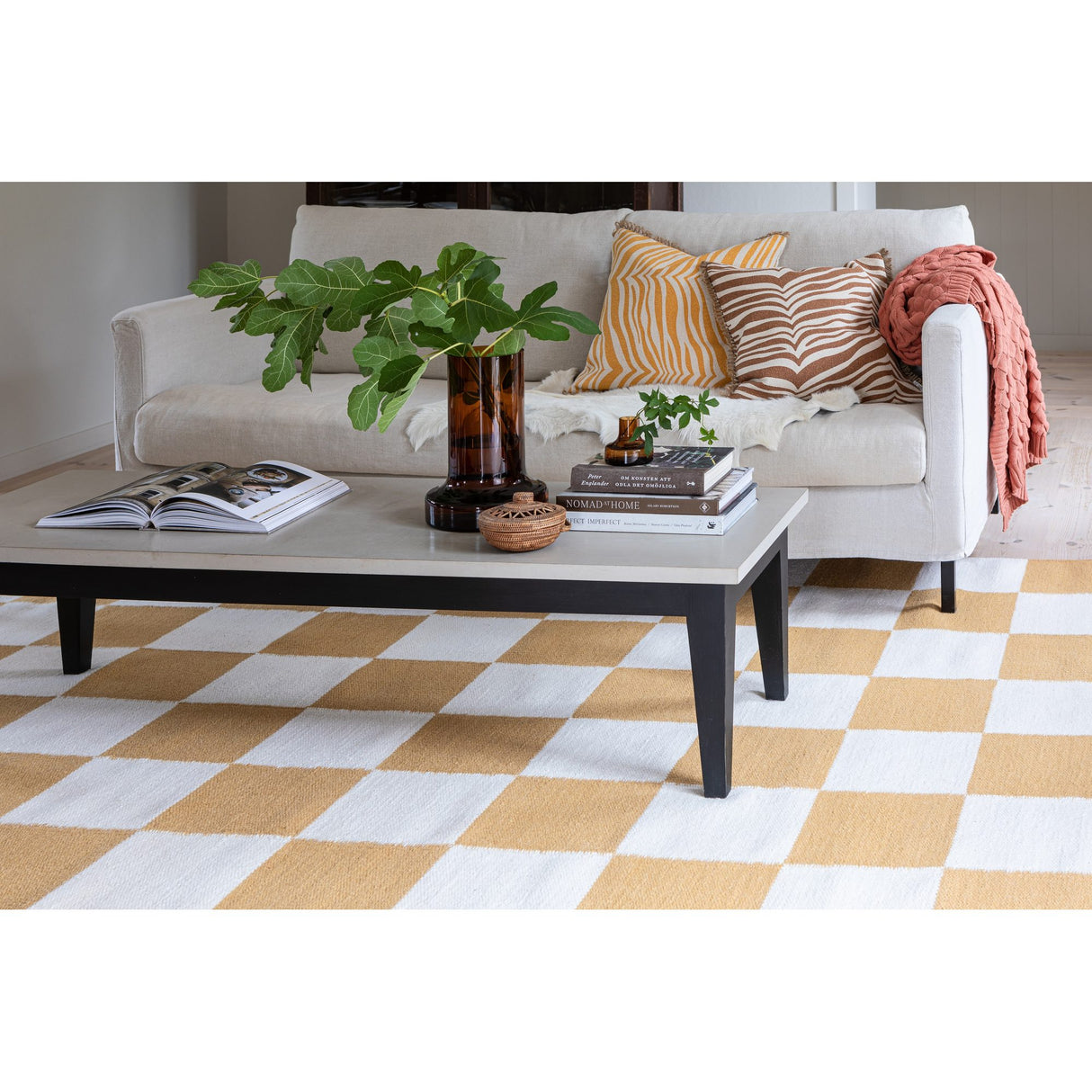 Square Matta Vit/Gul