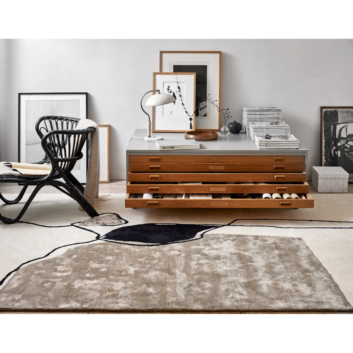 Abstract Ivory Matta