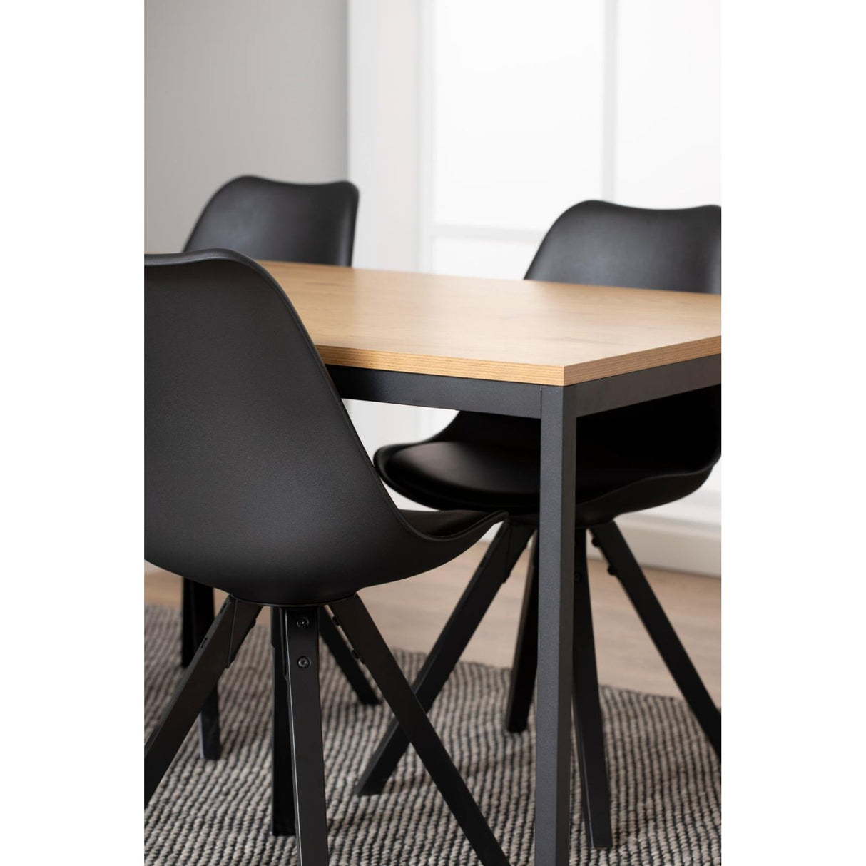 Sento Matstol PU BK Svart