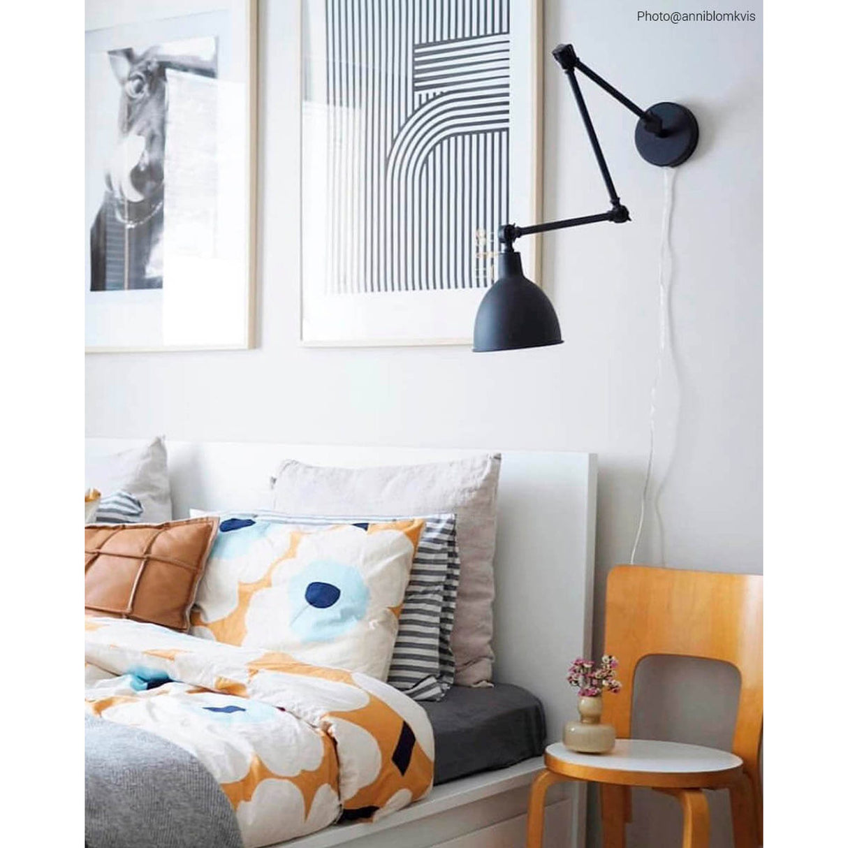 Bazar Vägglampa Sandsvart