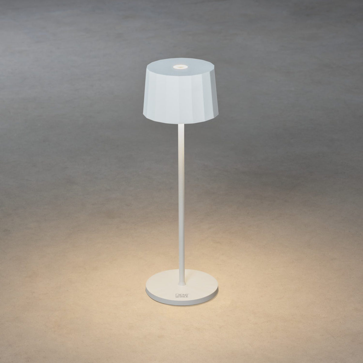 Positano USB Dimbar Bordslampa Ute Vit