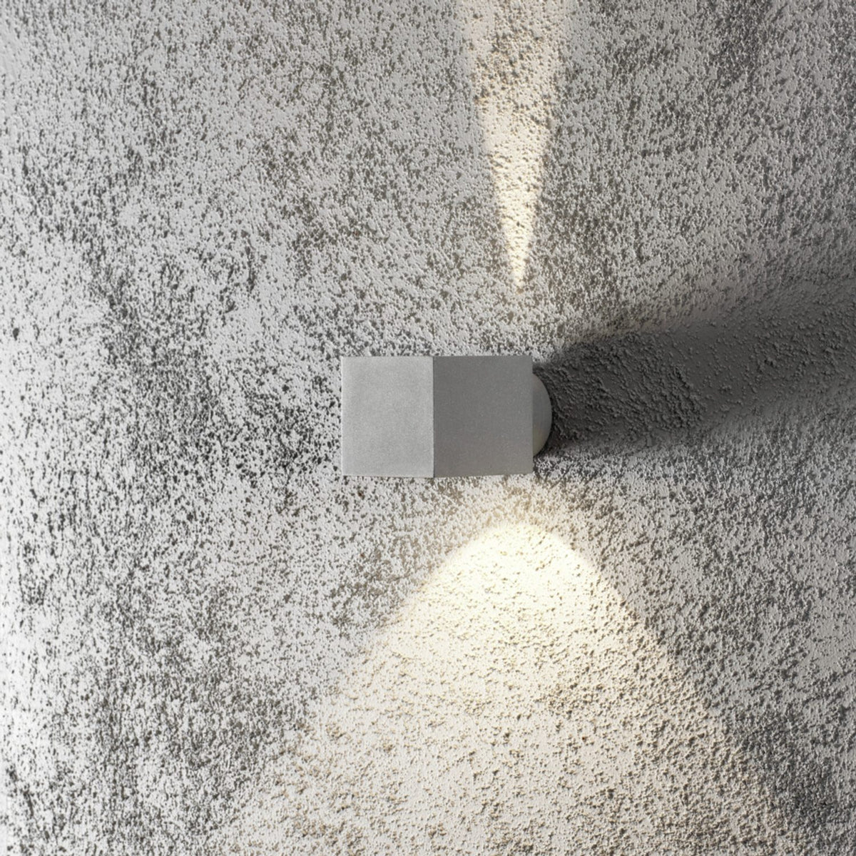 Modena G9 Fyrkantig Vägglampa Ute Grå