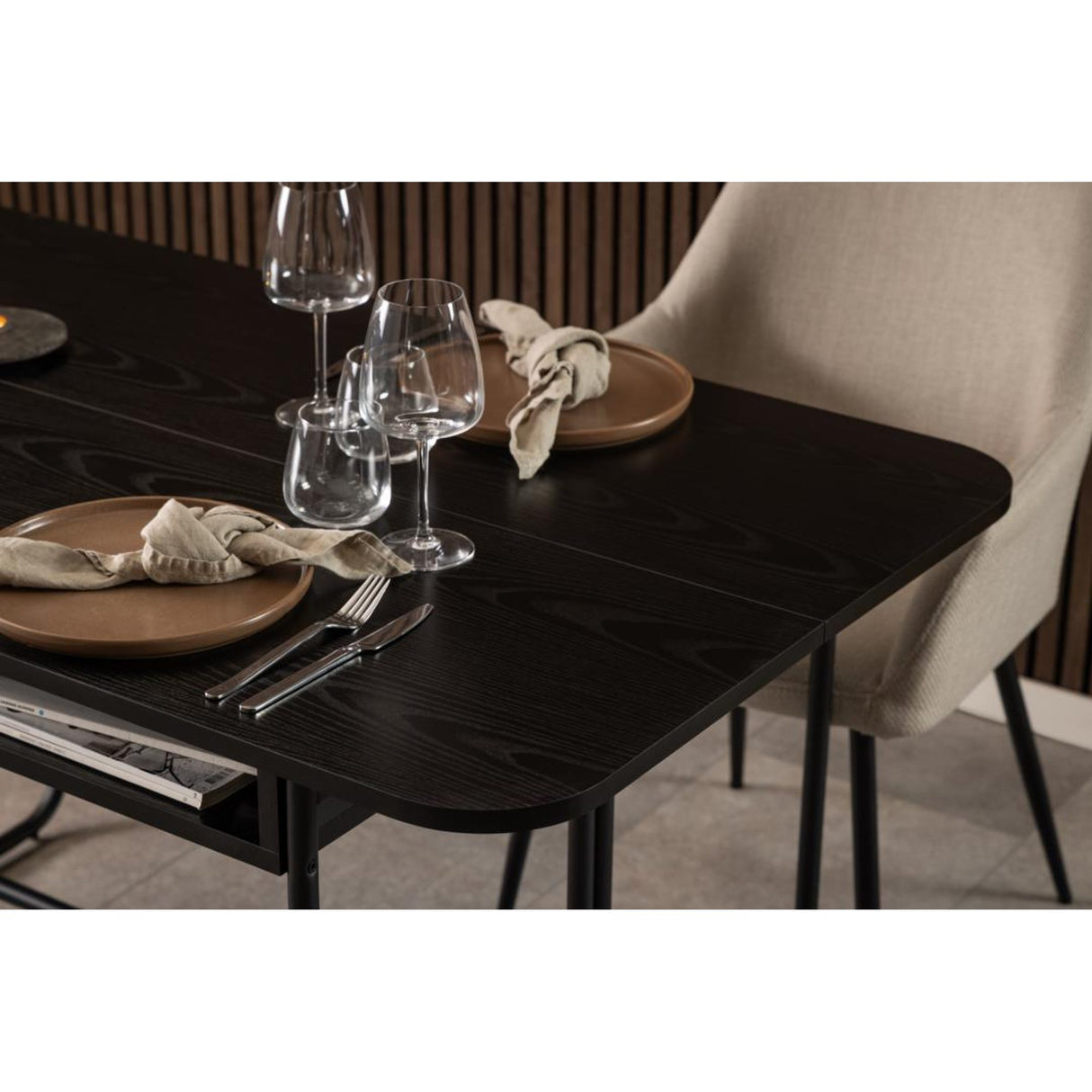 Tudor Matbord 80x140 cm