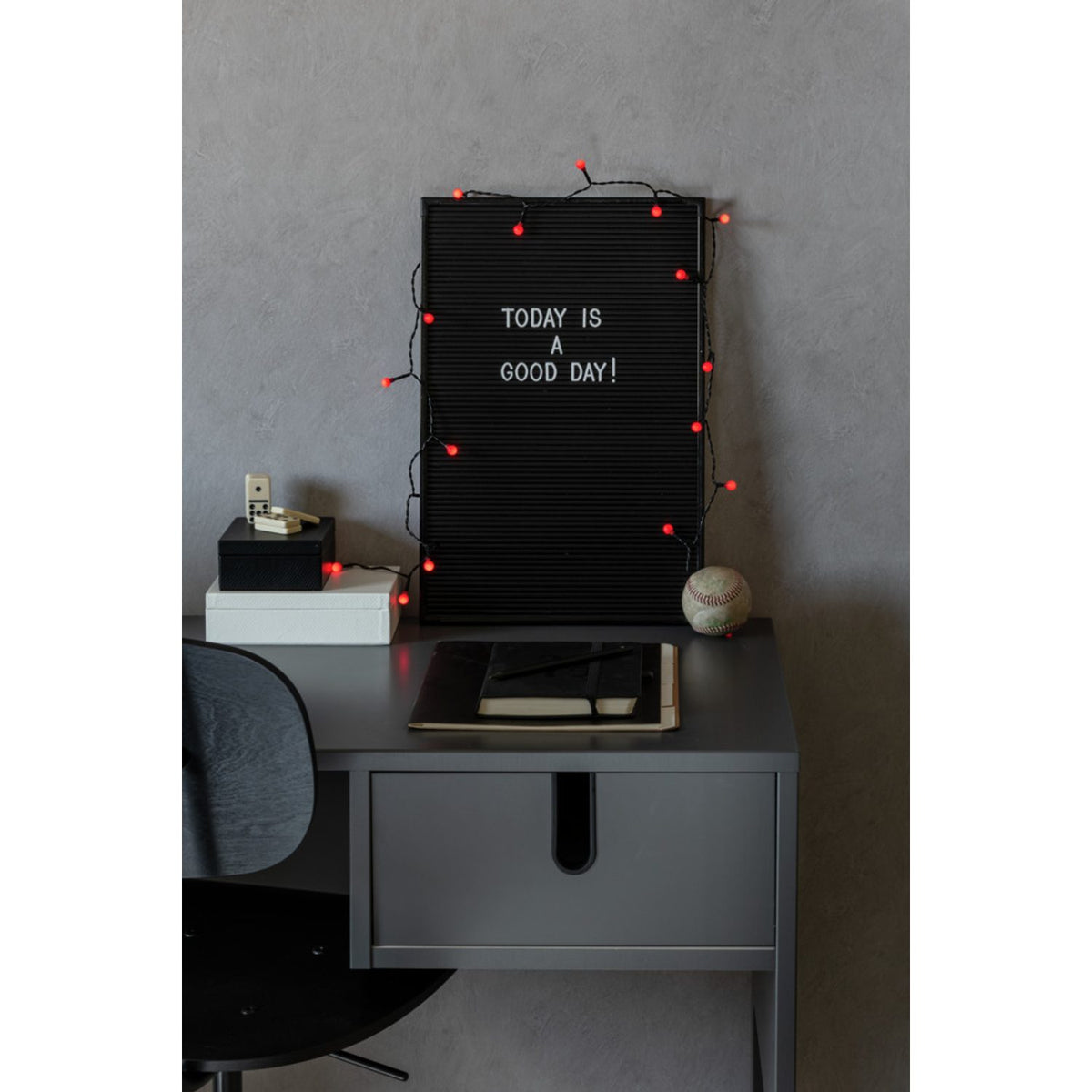 Cherry LED Timer 6h Ljusslinga Inomhus 50 Lampor (3.92m), Röd